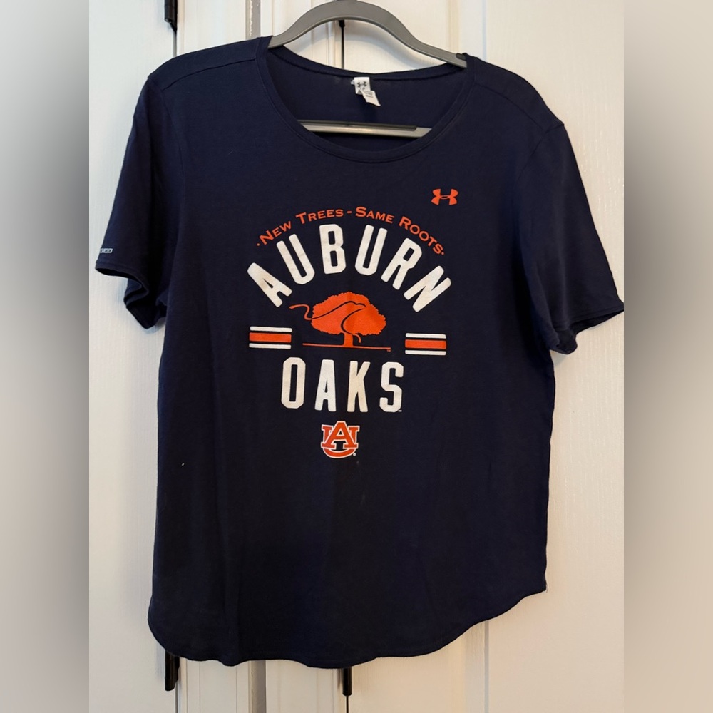 Under Armour Heatgear Auburn shirt, Size Large